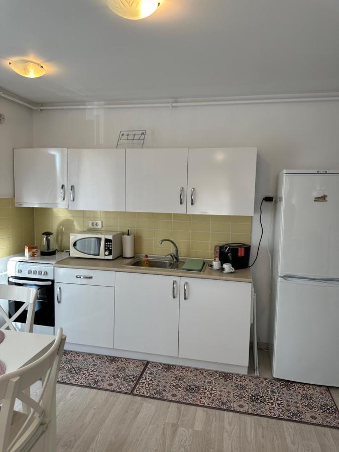 Fly Airport Residences & Therme-Self Check-In Отопени Екстериор снимка