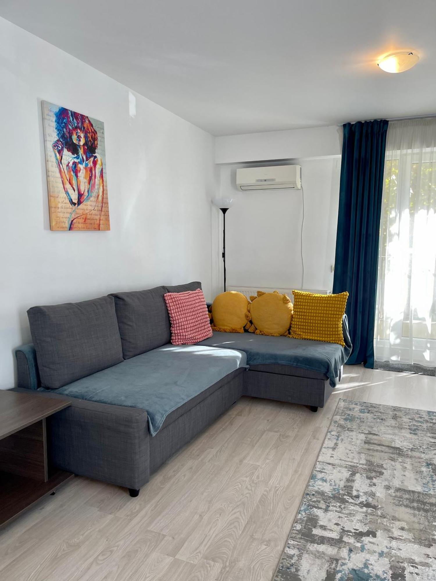 Fly Airport Residences & Therme-Self Check-In Отопени Екстериор снимка